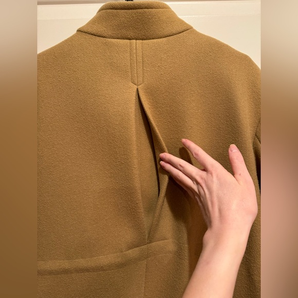 Kenneth Cole Camel Colored Coat/Jacket Size M - Picture 3 of 11
